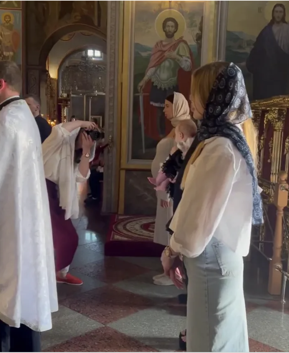 Жена Усика ждет ребенка Жена Усика ждет ребенка