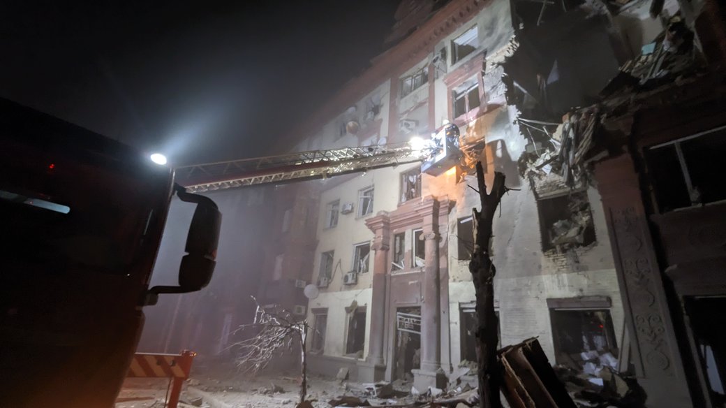 Ракетний удар РФ по Запоріжжю Ракетний удар РФ по Запоріжжю