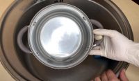 Як очистити каструлю, що пригоріла всередині: найпростіший і швидкий спосіб
