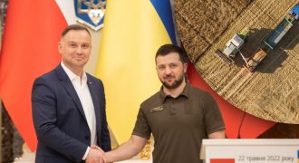 "Это очень абсурдно": Польша обратилась к Украине с новым скандальным заявлением