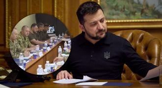 Зеленский созвал всех командующих и провел специальное совещание