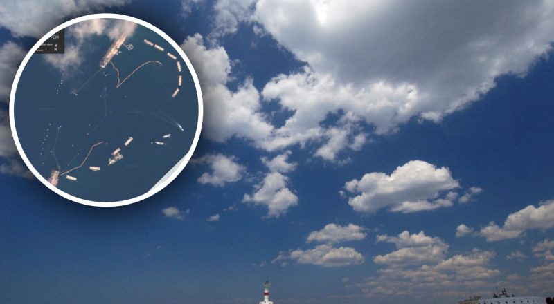 Страх украинских дронов: россияне городят новые ограждения в Севастопольской бухте