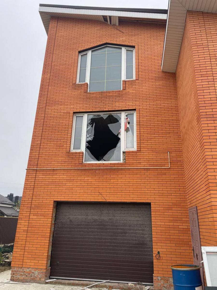 Наслідки ракетної атаки на Київ та область Наслідки ракетної атаки на Київ та область