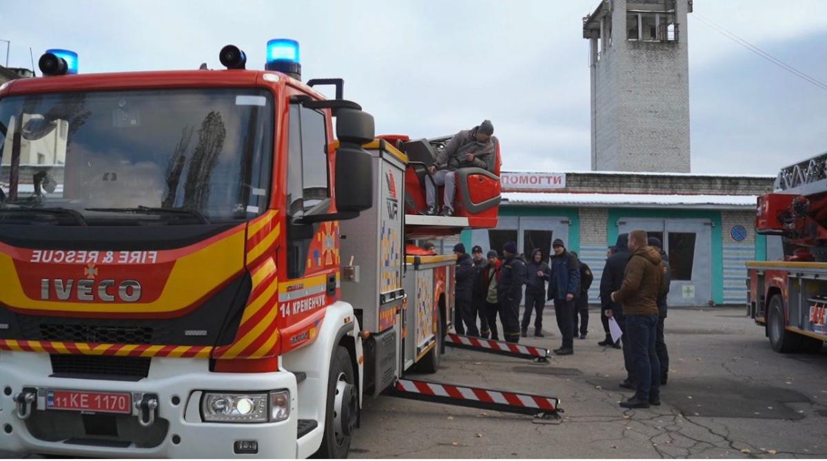 Одразу дві пожежні автодрабини німецького виробництва Magirus отримали рятувальники Полтавської області Одразу дві пожежні автодрабини німецького виробництва Magirus отримали рятувальники Полтавської області
