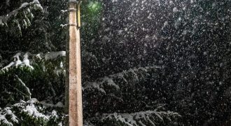 Снег и гололедица: в Украину врывается настоящая зима