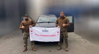 Favbet Foundation передал разведчикам Нацгвардии на передовую внедорожник Nissan Pathfinder