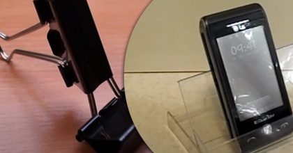 От биндера до туалетной бумаги: подставка для телефона своими руками