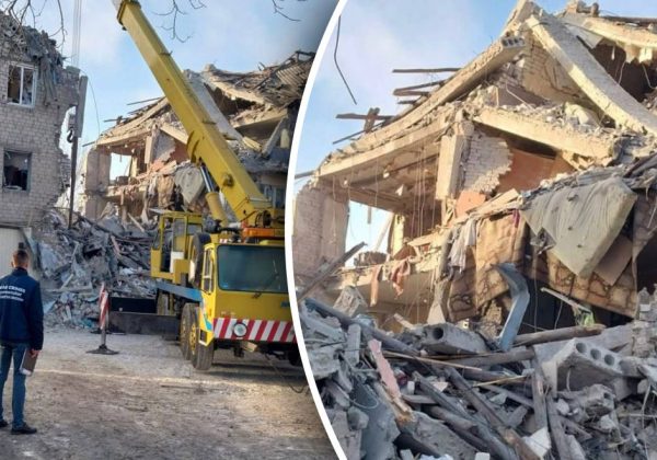 Росіяни вдарили ракетою по багатоповерхівці у Селидовому на Донеччині: є жертви
