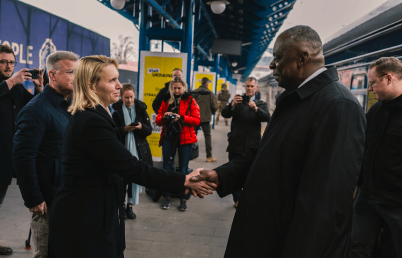 В Киев прибыл глава Пентагона Ллойд Остин, чтобы передать важное сообщение