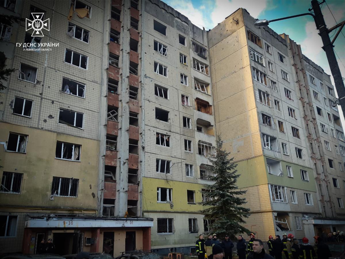 Наслідки ракетного удару по Львову