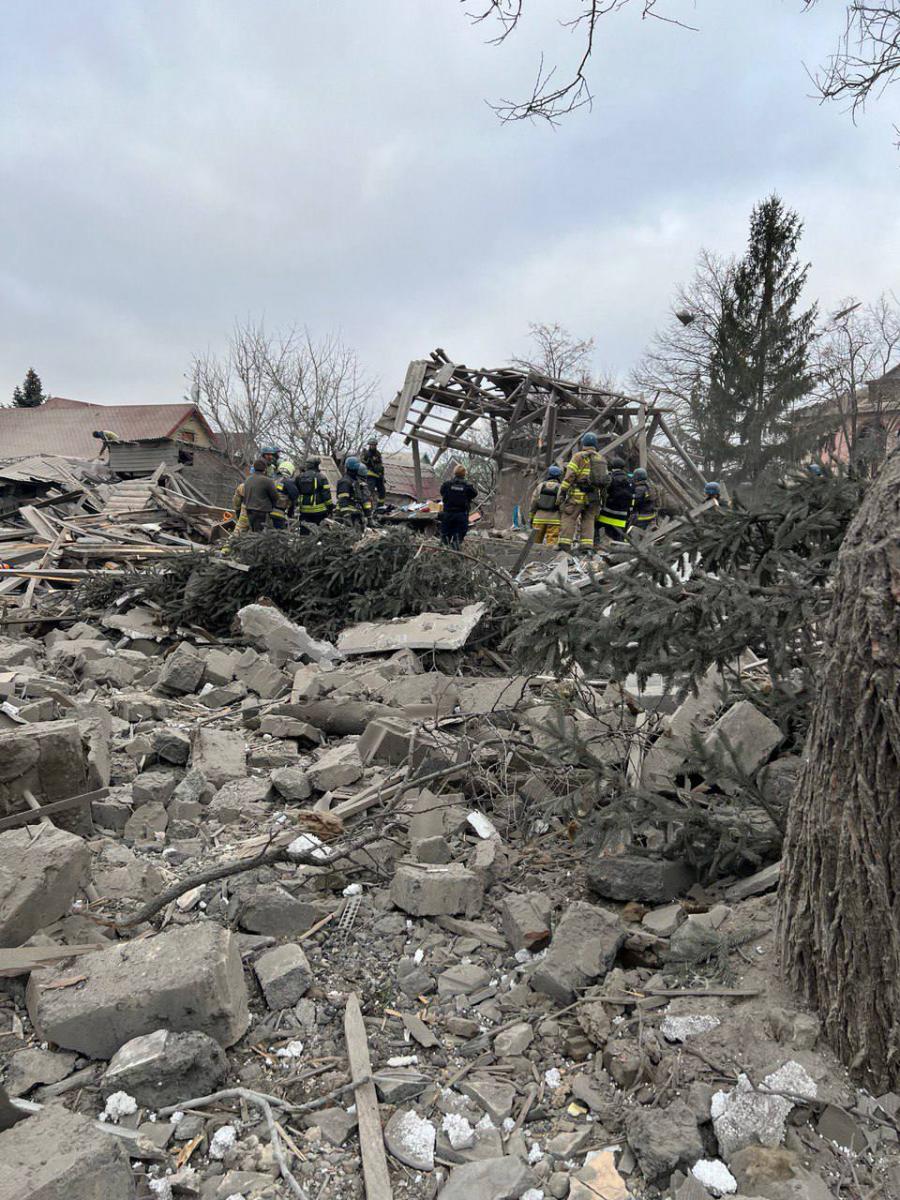 Наслідки удару РФ по Запоріжжю Наслідки удару РФ по Запоріжжю