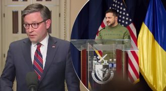 Зеленский переговорил со спикером Джонсоном: все подробности