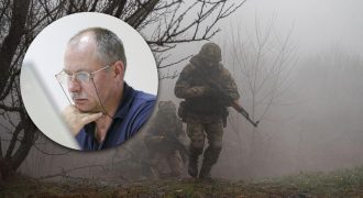 "Решать проблему надо не так": Жданов - об уменьшении угрозы заморозки войны