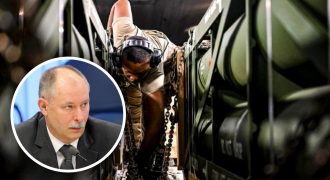 "Из кожи вон лезть": Жданов рассказал, ожидать ли ВСУ проблем с западным оружием