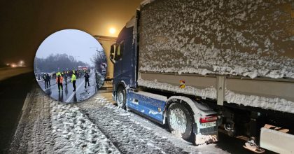 Поляки перекрыли три пункта пропуска: в очереди более 3400 грузовиков
