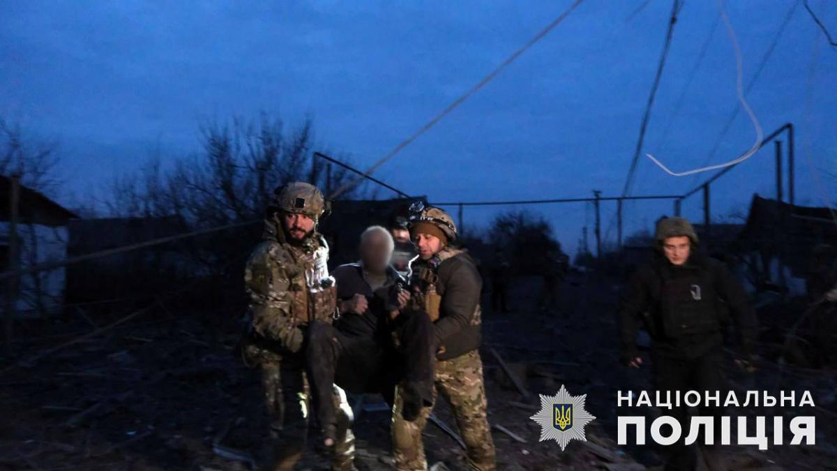 Ракетний удар по Покровському району 6 січня Ракетний удар по Покровському району 6 січня