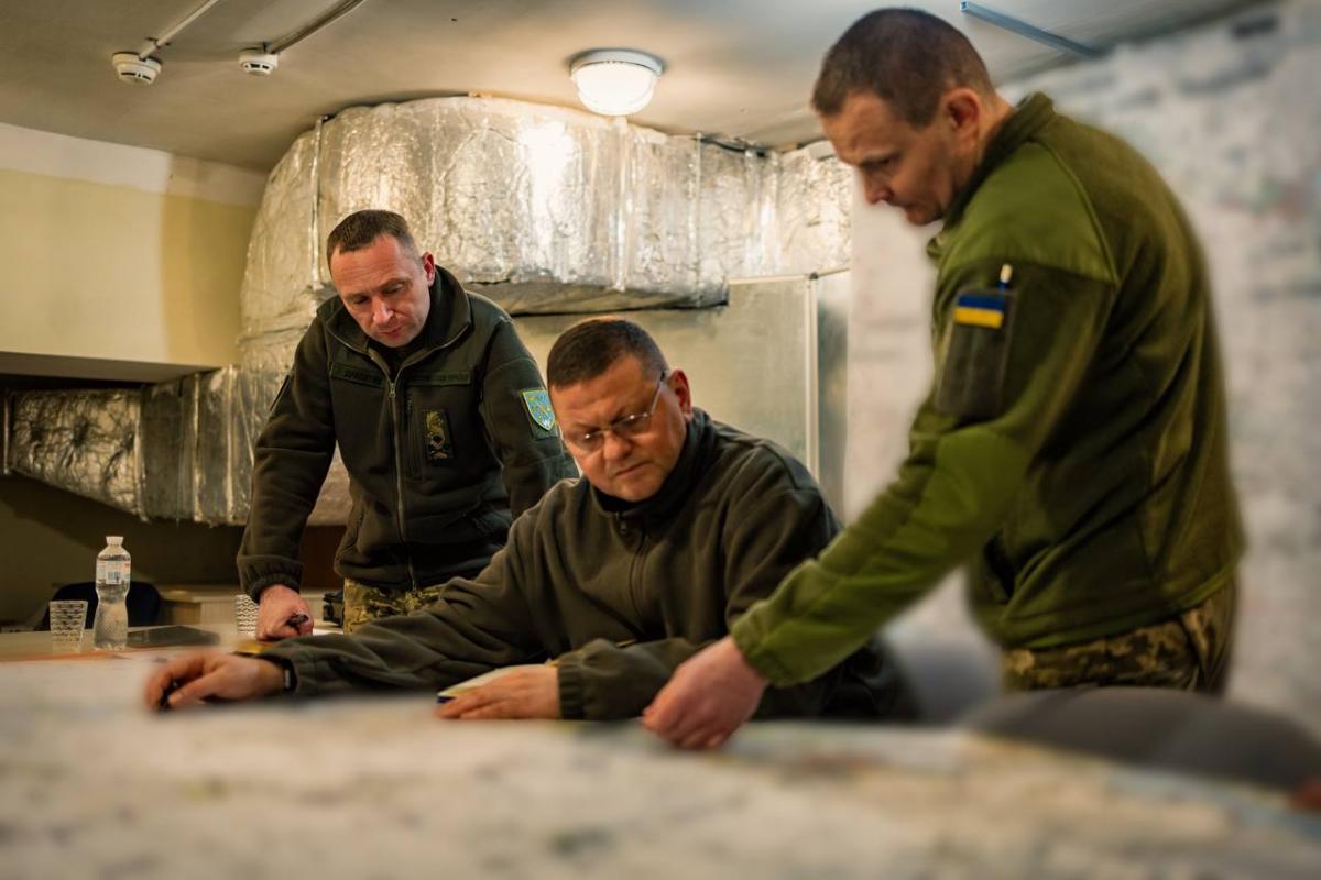 Залужний відвідав зони відповідальності ОСУВ "Таврія" і "Одеса" Залужний відвідав зони відповідальності ОСУВ "Таврія" і "Одеса"