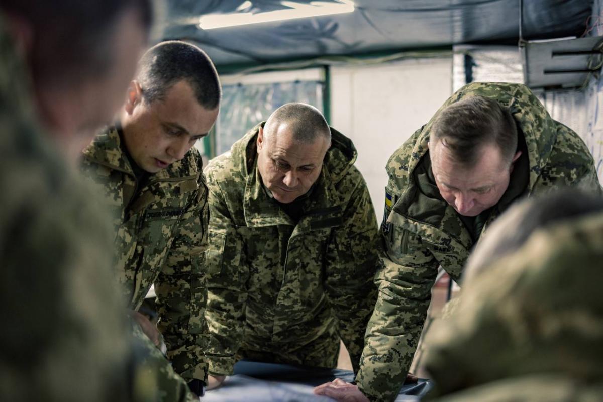 Залужний відвідав зони відповідальності ОСУВ "Таврія" і "Одеса" Залужний відвідав зони відповідальності ОСУВ "Таврія" і "Одеса"