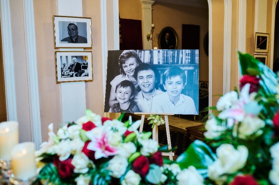 На 71-му році життя залишив нас народний артист України, співак Віталій Білоножко На 71-му році життя залишив нас народний артист України, співак Віталій Білоножко