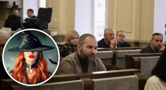 На Франковщине чиновник назвал депутатку ведьмой и вылетел с должности