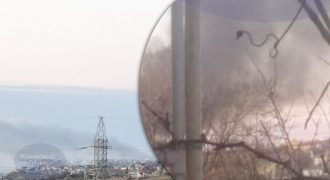 В оккупированном Крыму прогремела серия взрывов: в Севастополе вспыхнул пожар