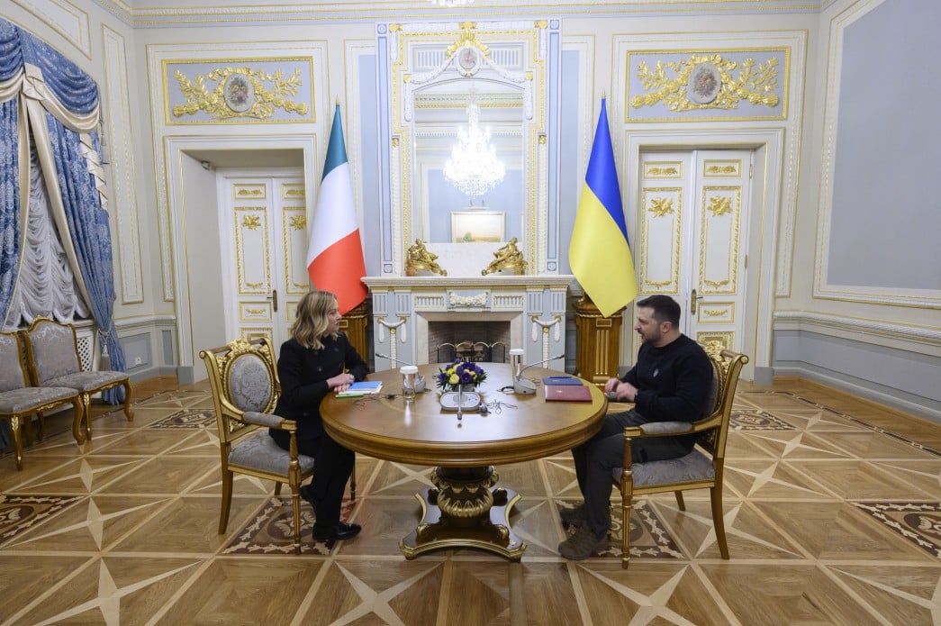 Підписання безпекових угод з Італією та Канадою