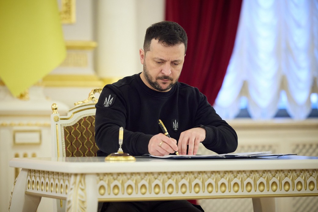 Підписання безпекових угод з Італією та Канадою