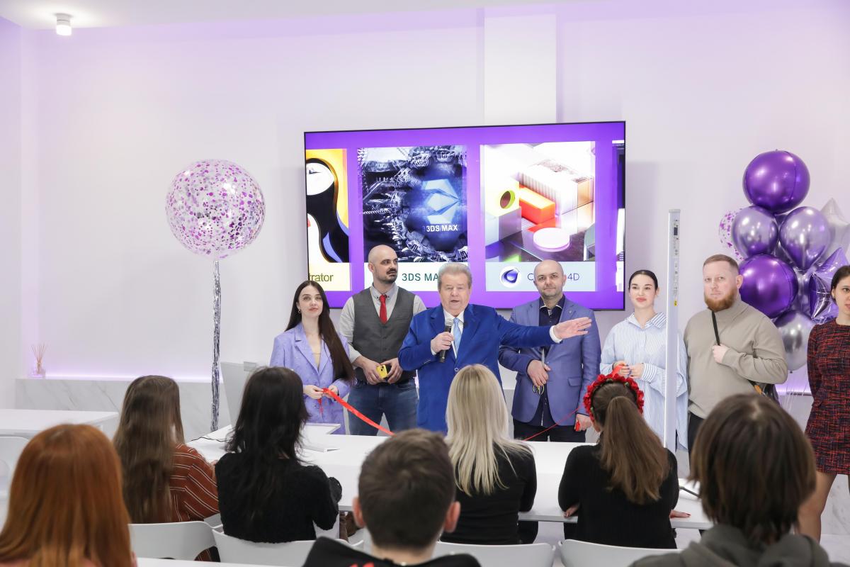 Михайло Поплавський: 