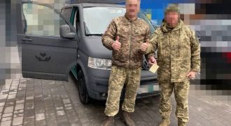Favbet Foundation передал ВСУ очередной микроавтобус Volkswagen