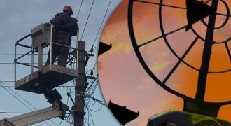 Из-за обстрелов в Днепре эвакуируют больницу и закрываются школы