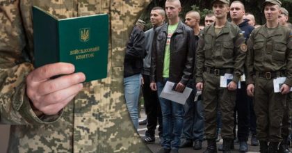Ограниченно годных отправят на повторные ВЛК: в Минобороны назвали месяц "явки"