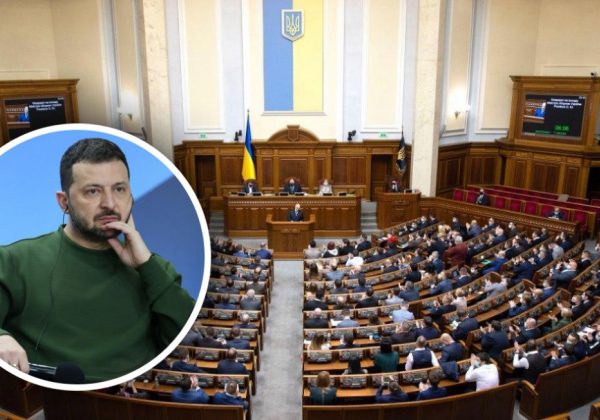 Рада поддержала указ президента о продлении военного положения