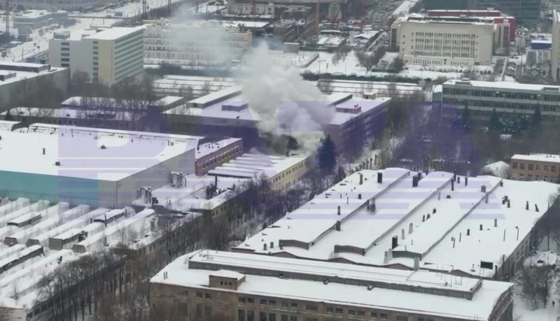 Там делают самолеты, из которых РФ бьет по Украине: в Москве горит завод МиГ