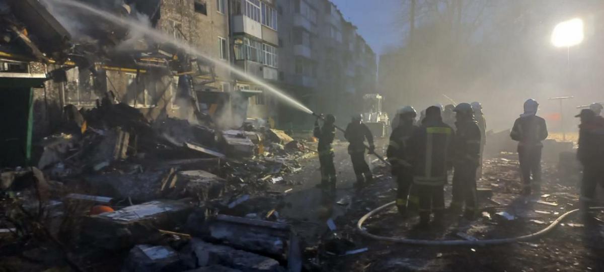 Атака дрона на дом в Сумах Атака дрона на дом в Сумах