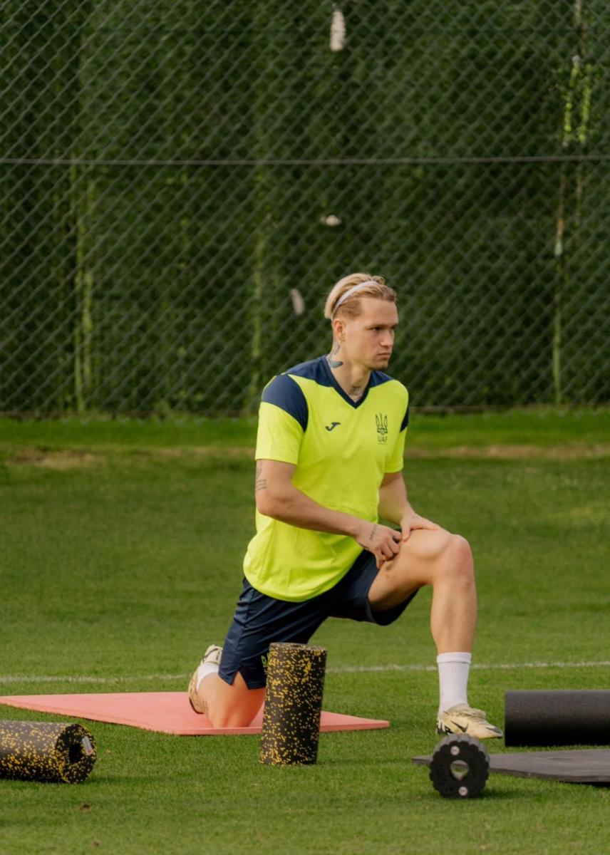 Збірна України з футболу на тренуванні Збірна України з футболу на тренуванні