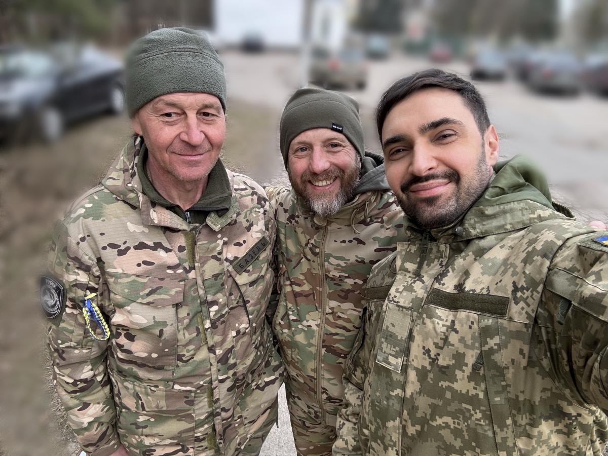 Виталий Козловский с побратимами