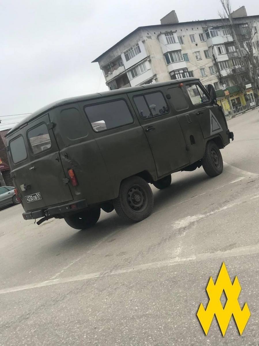 РФ перекинула в Крим нову групу окупантів з Комі та Якутії РФ перекинула в Крим нову групу окупантів з Комі та Якутії