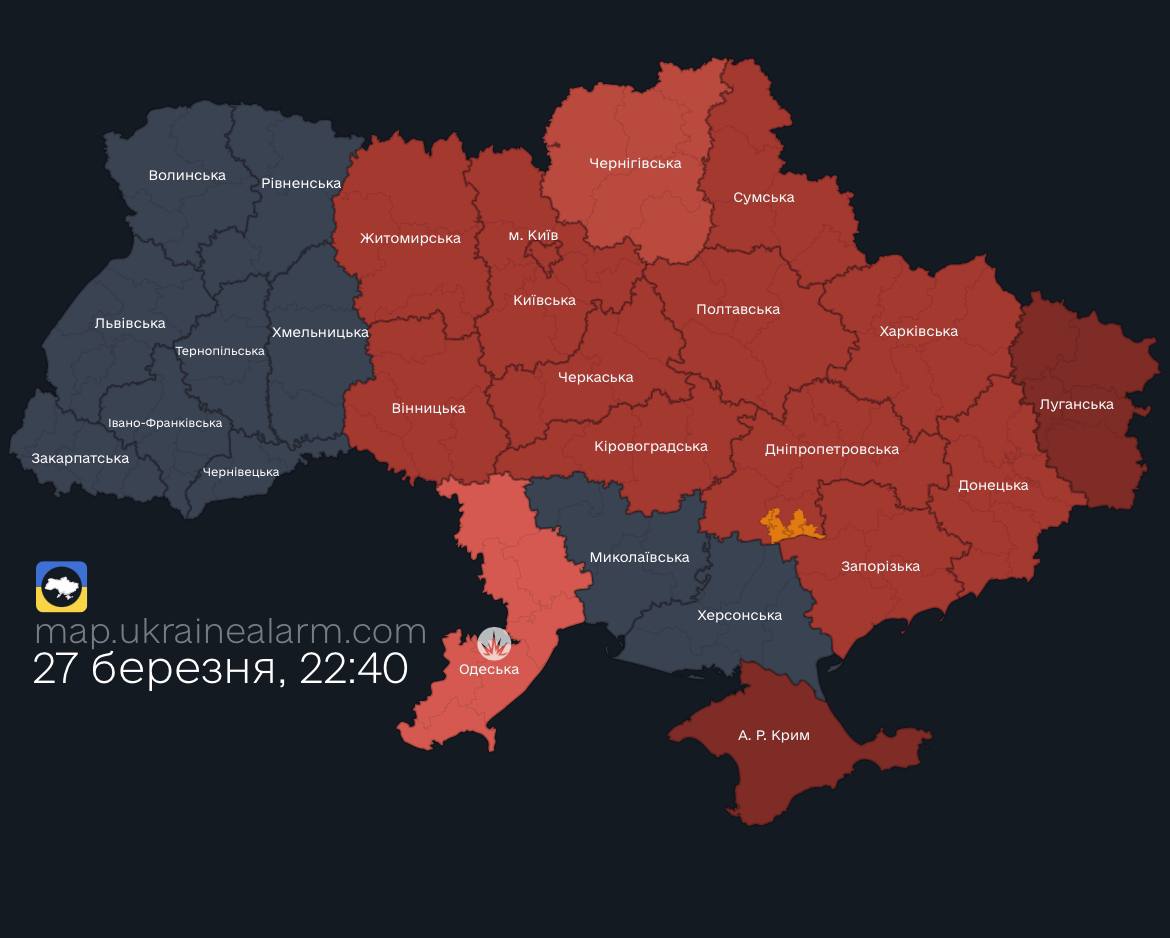 Росія ввечері випустила по Україні ракети: на півдні прогриміли вибухи Росія ввечері випустила по Україні ракети: на півдні прогриміли вибухи