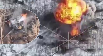 Взорвали танк, добили штурмовиков: эффектный разгром оккупантов попал на видео