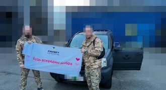 Favbet Foundation передал бойцам ВСУ на фронт еще три внедорожника