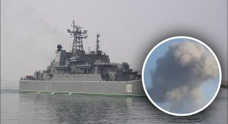 Силы обороны метко поразили два крупных русских корабля в Севастополе
