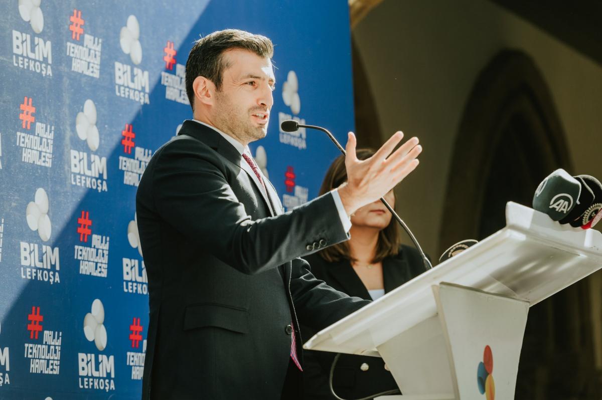 Сельчук Байрактар