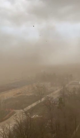 Пилова буря в Києві 2 квітня 