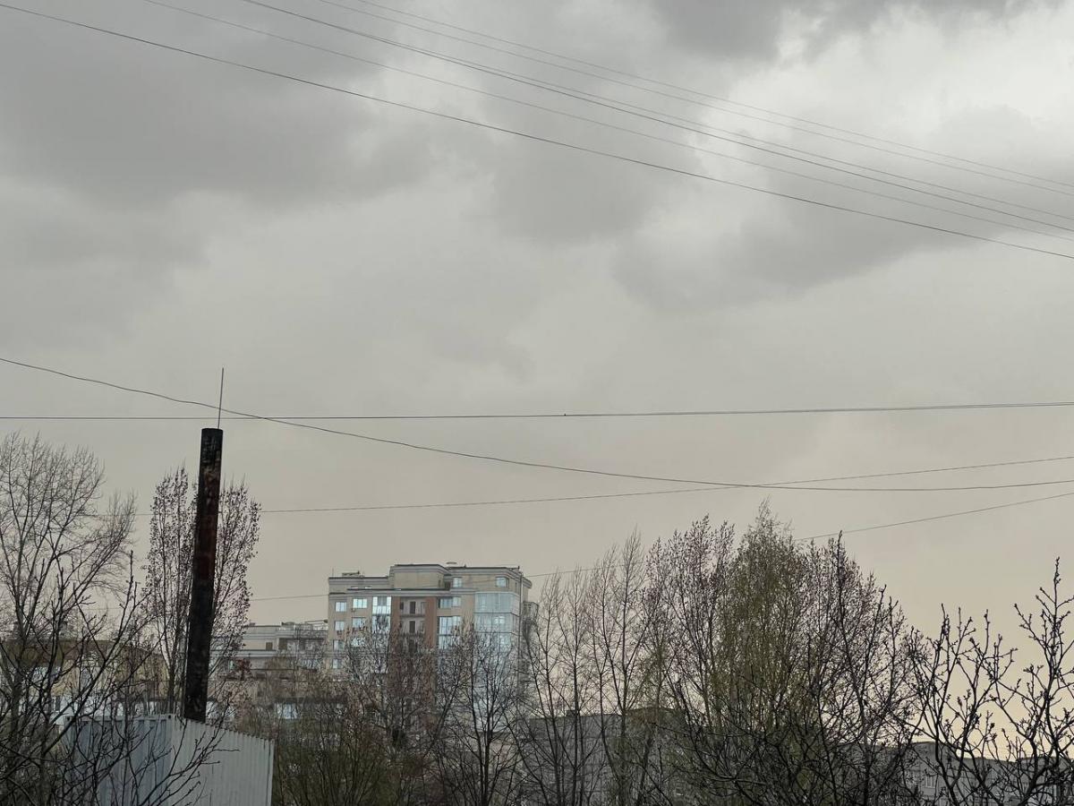 Пилова буря в Києві 2 квітня 