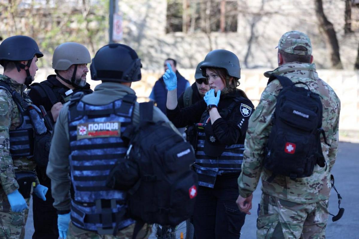 Обстріл Запоріжжя та Харкова Обстріл Запоріжжя та Харкова