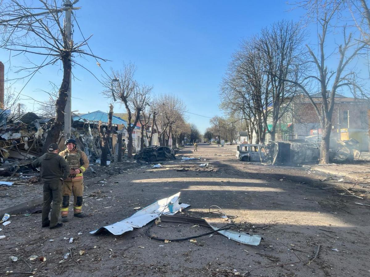 Удар КАБами по центру Білопілля 8 квітня