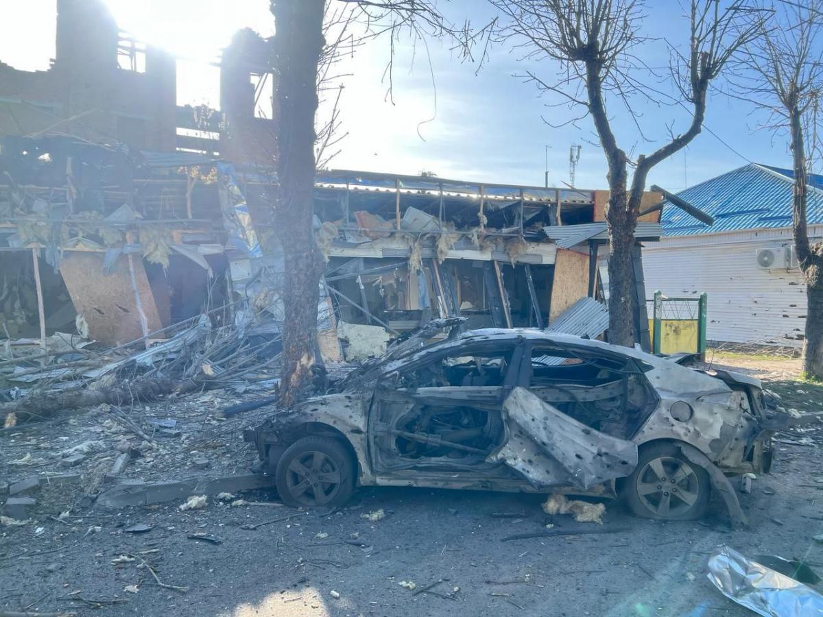 Удар КАБами по центру Білопілля 8 квітня