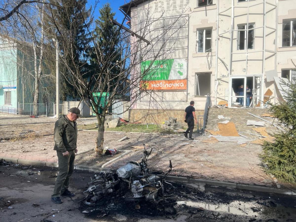 Удар КАБами по центру Білопілля 8 квітня