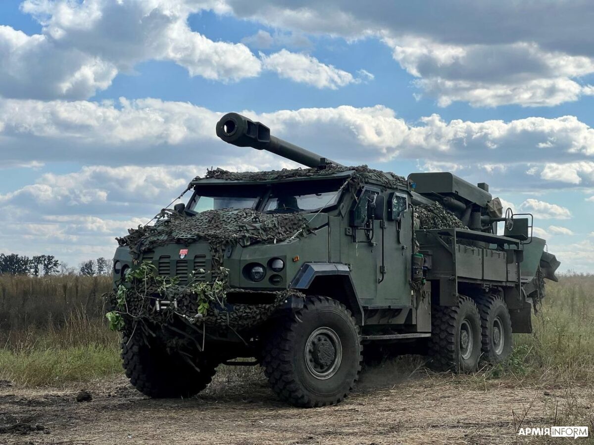 Українська САУ "Богдана" Українська САУ "Богдана"