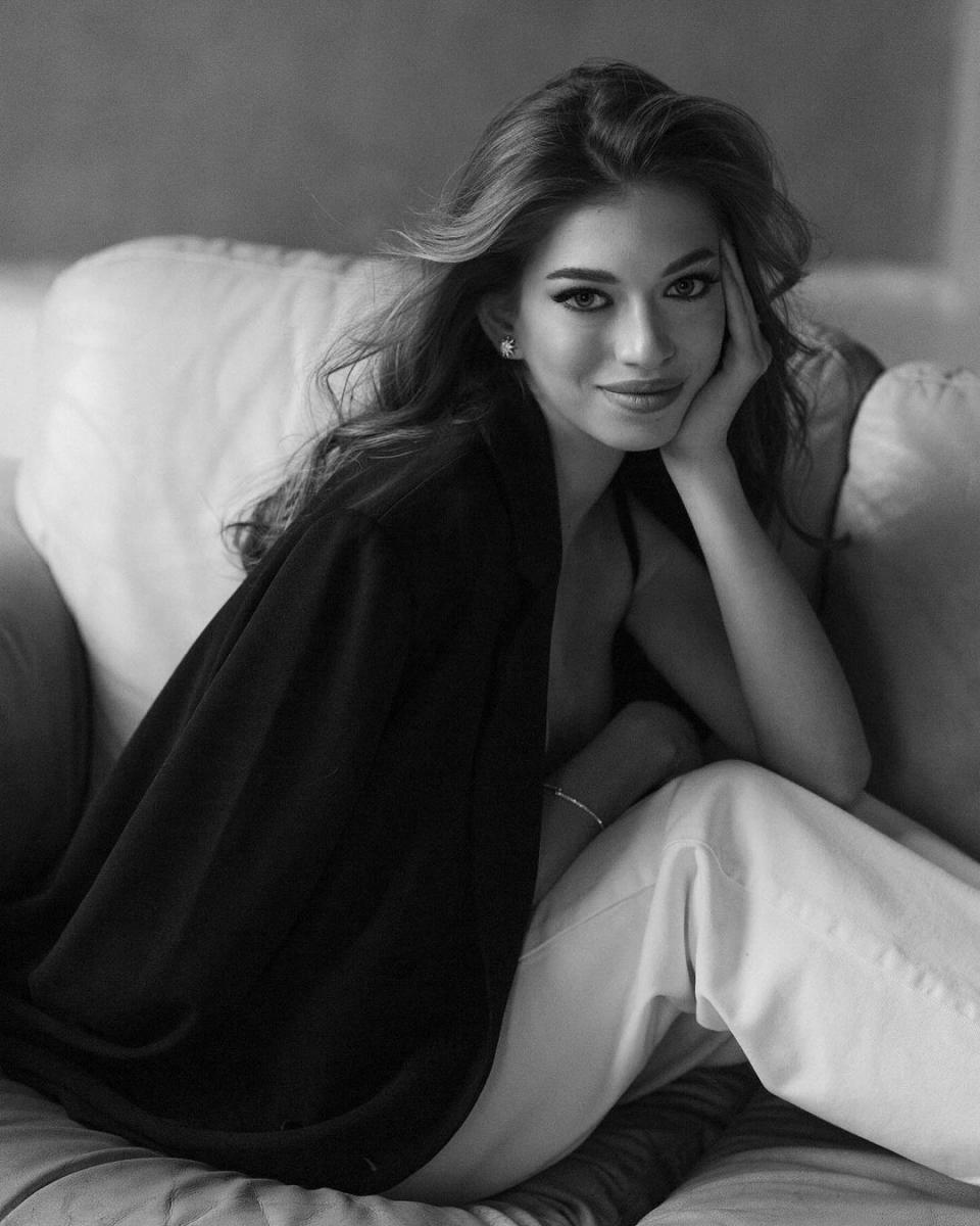 Как выглядит сейчас младшая дочь Веры Брежневой Как выглядит сейчас младшая дочь Веры Брежневой